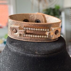 Chic Gold Leather Bracelet with Crystal Accents